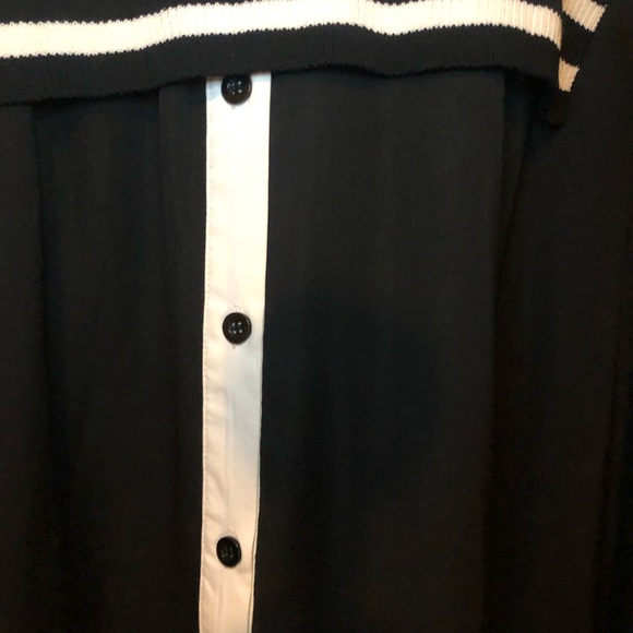 Boutique J Renee Sweater top button flowy dress. - Picture 3 of 12